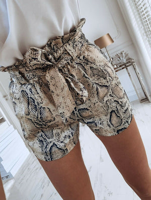 Myself snakeskin patroon shorts